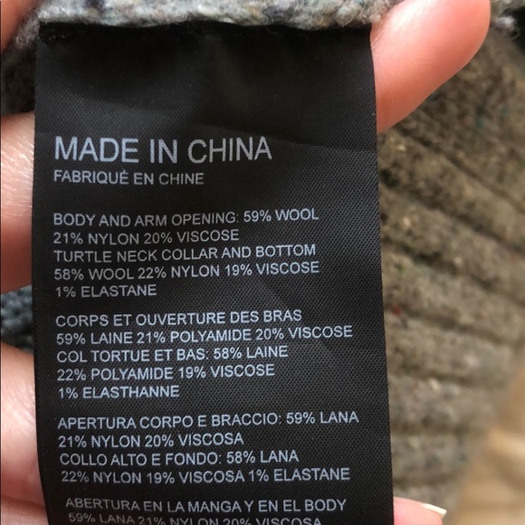 Club Monaco Sweater - Picture 5 of 5